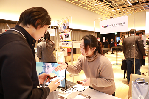 Gallery 30