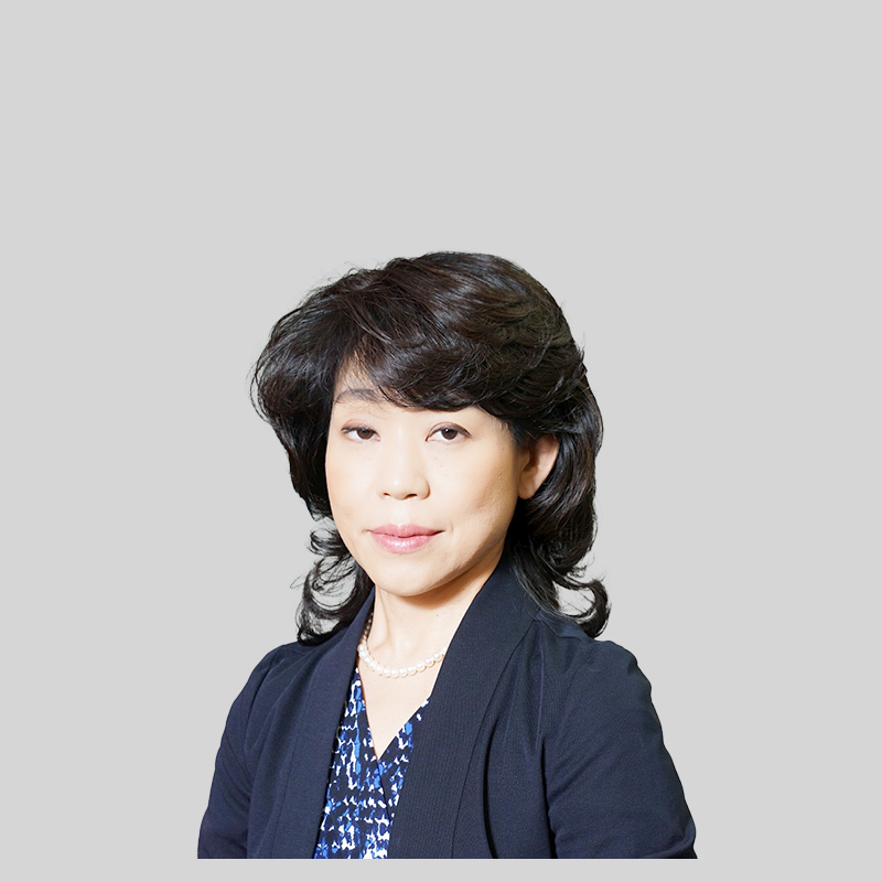 中山 理映子 氏